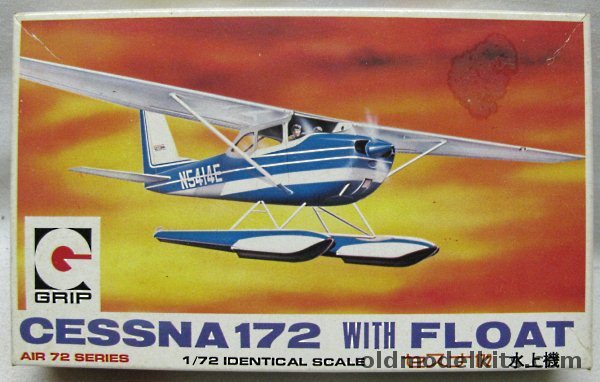 Grip 1/72 Cessna 172 with Floats, 002-150 plastic model kit